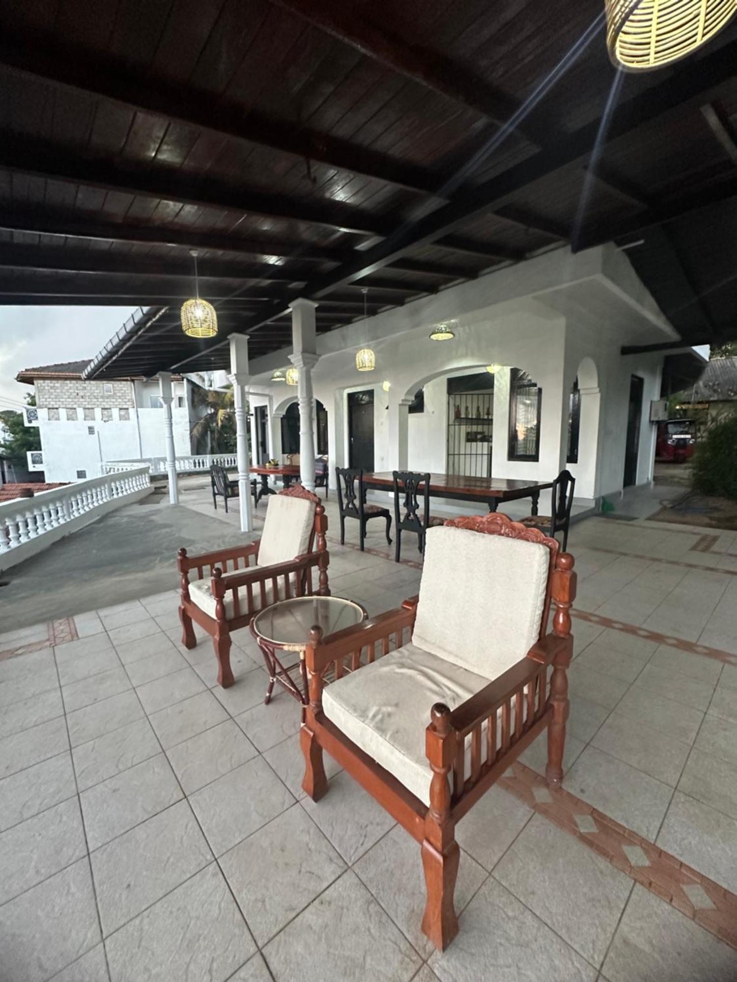 White Hill Hotel Unawatuna Eksteriør billede