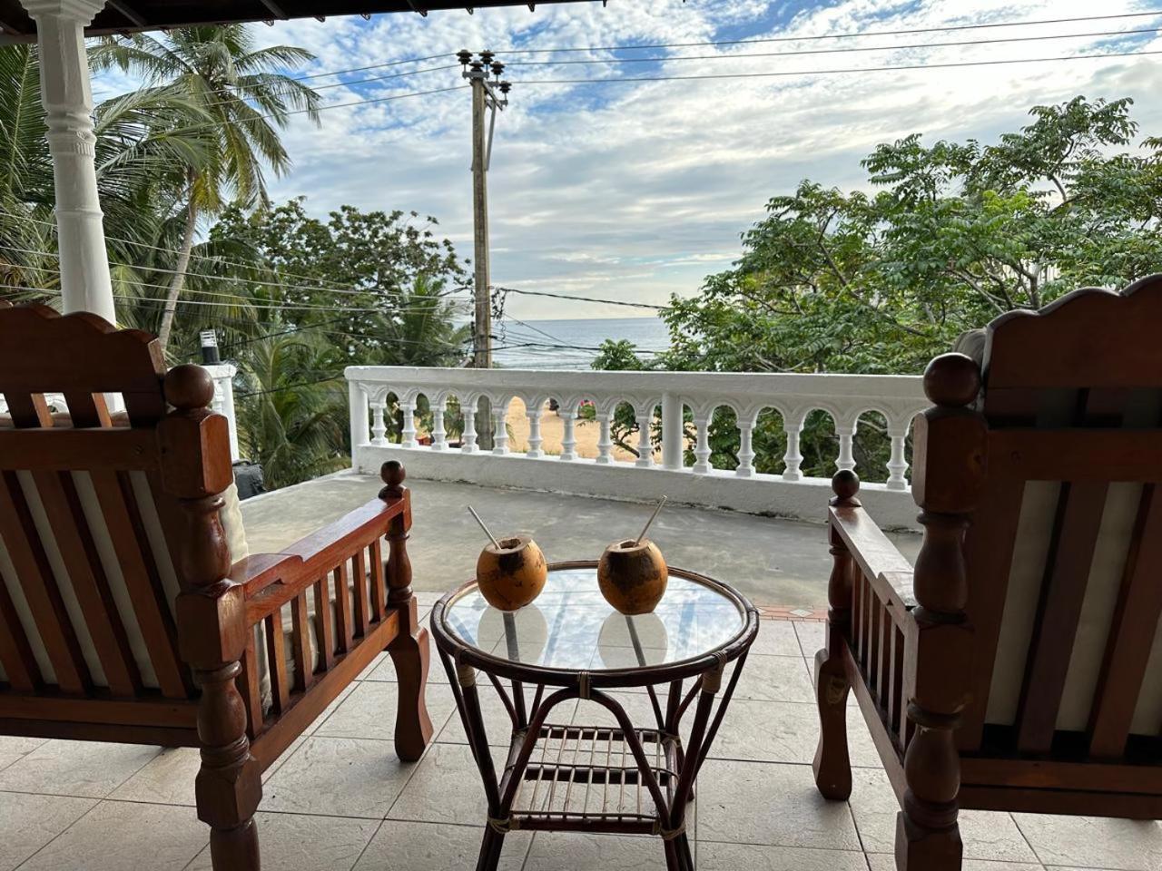White Hill Hotel Unawatuna Eksteriør billede