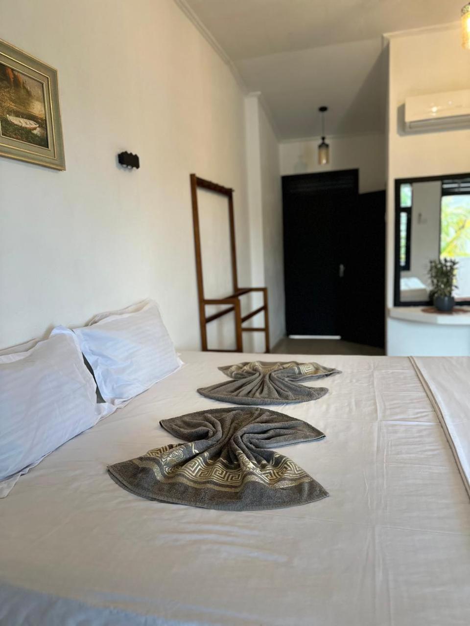White Hill Hotel Unawatuna Eksteriør billede