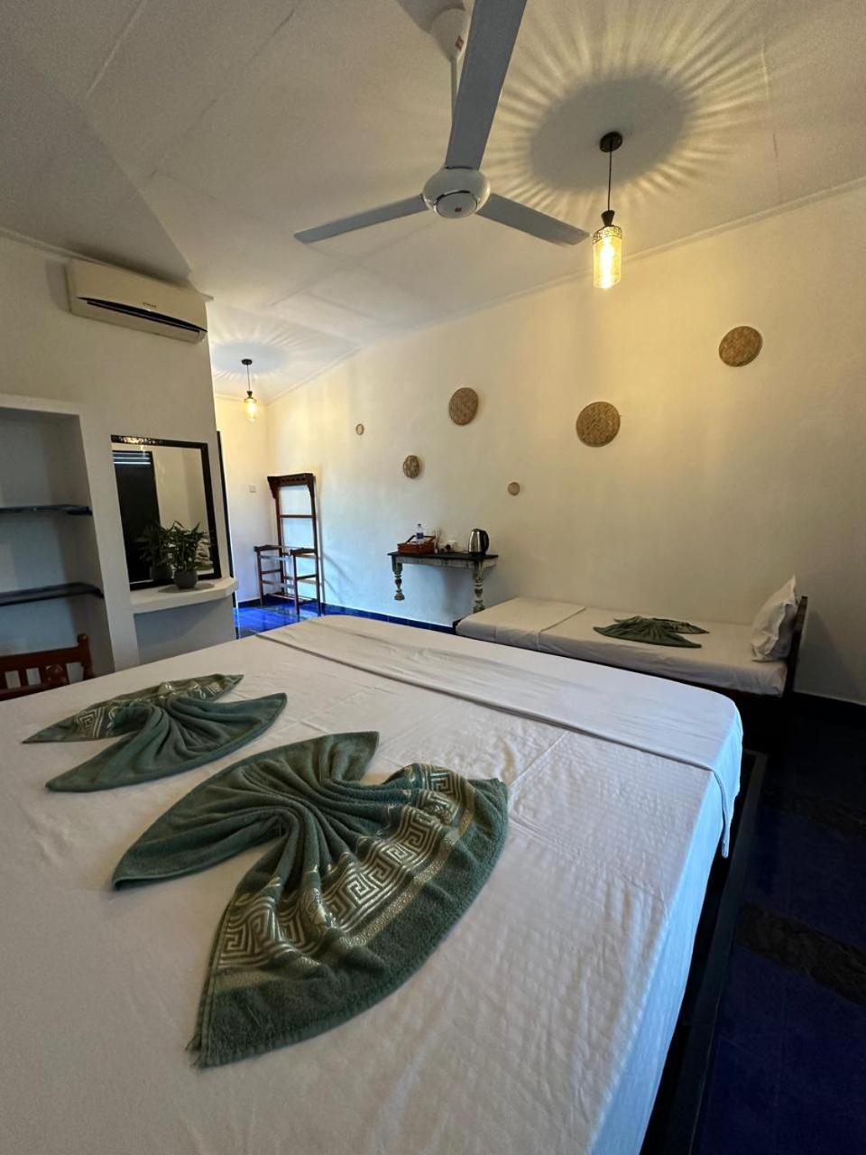 White Hill Hotel Unawatuna Eksteriør billede
